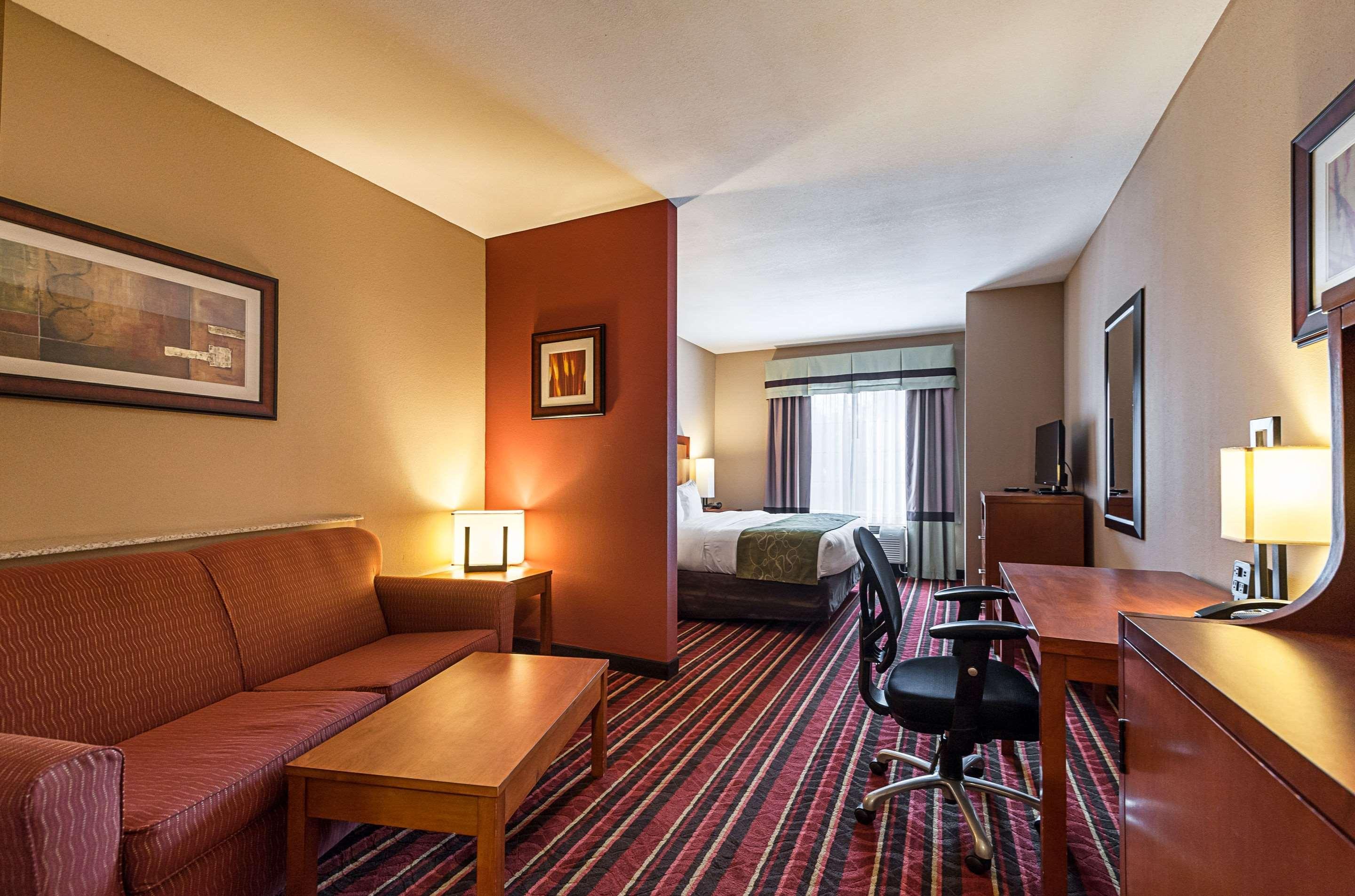 Comfort Suites Sulphur - Lake Charles Экстерьер фото