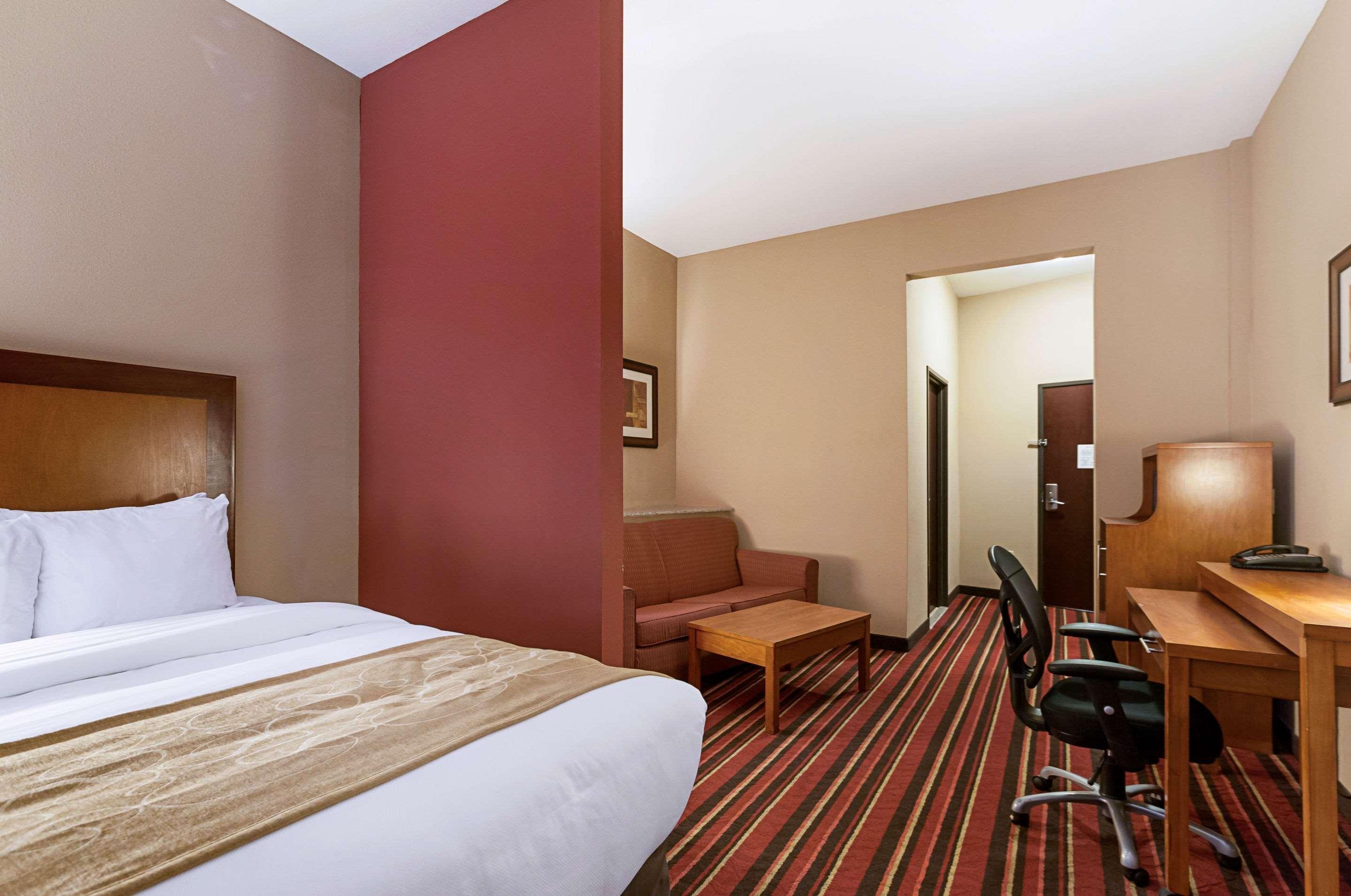 Comfort Suites Sulphur-Lake Charles Экстерьер фото