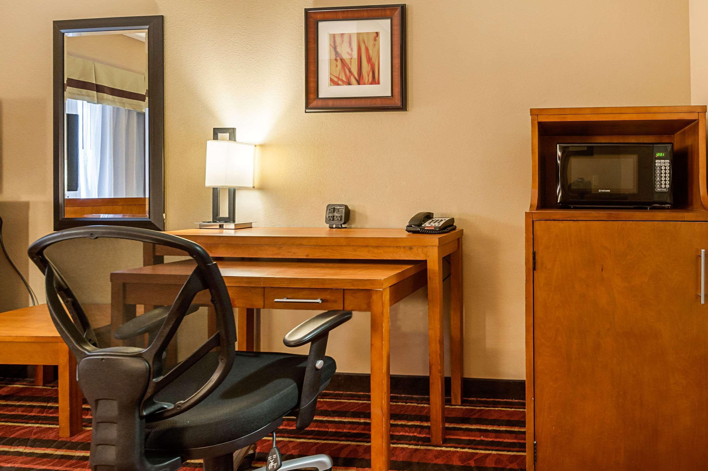 Comfort Suites Sulphur-Lake Charles Экстерьер фото
